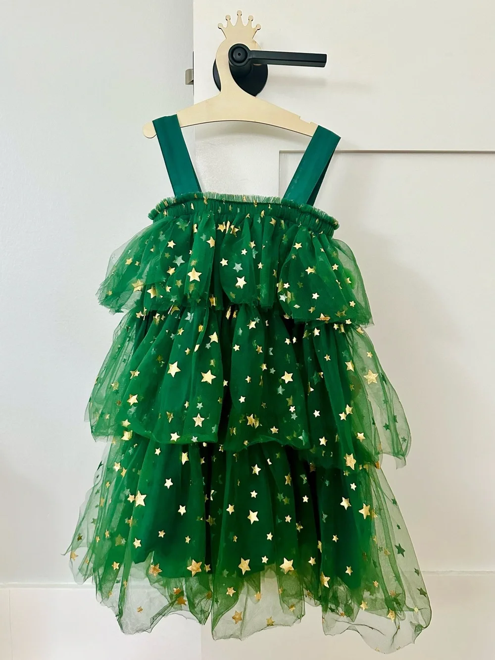 N/A charming green